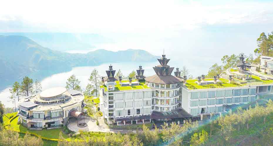 Paket Tour Taman Simalem Resort