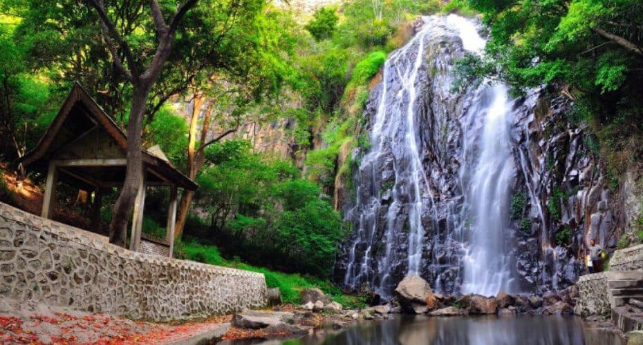 Air Terjun Efrata Samosir