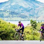 Bersepeda di Taman Simalem Resort
