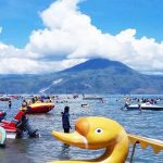 Pantai Pasir Putih Parbaba