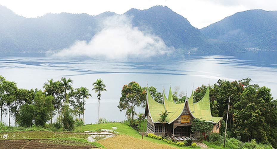 Danau Maninjau