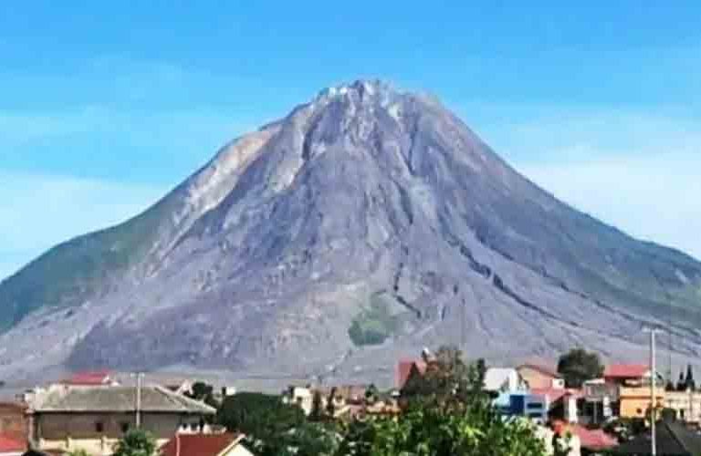 Gunung Sinabung